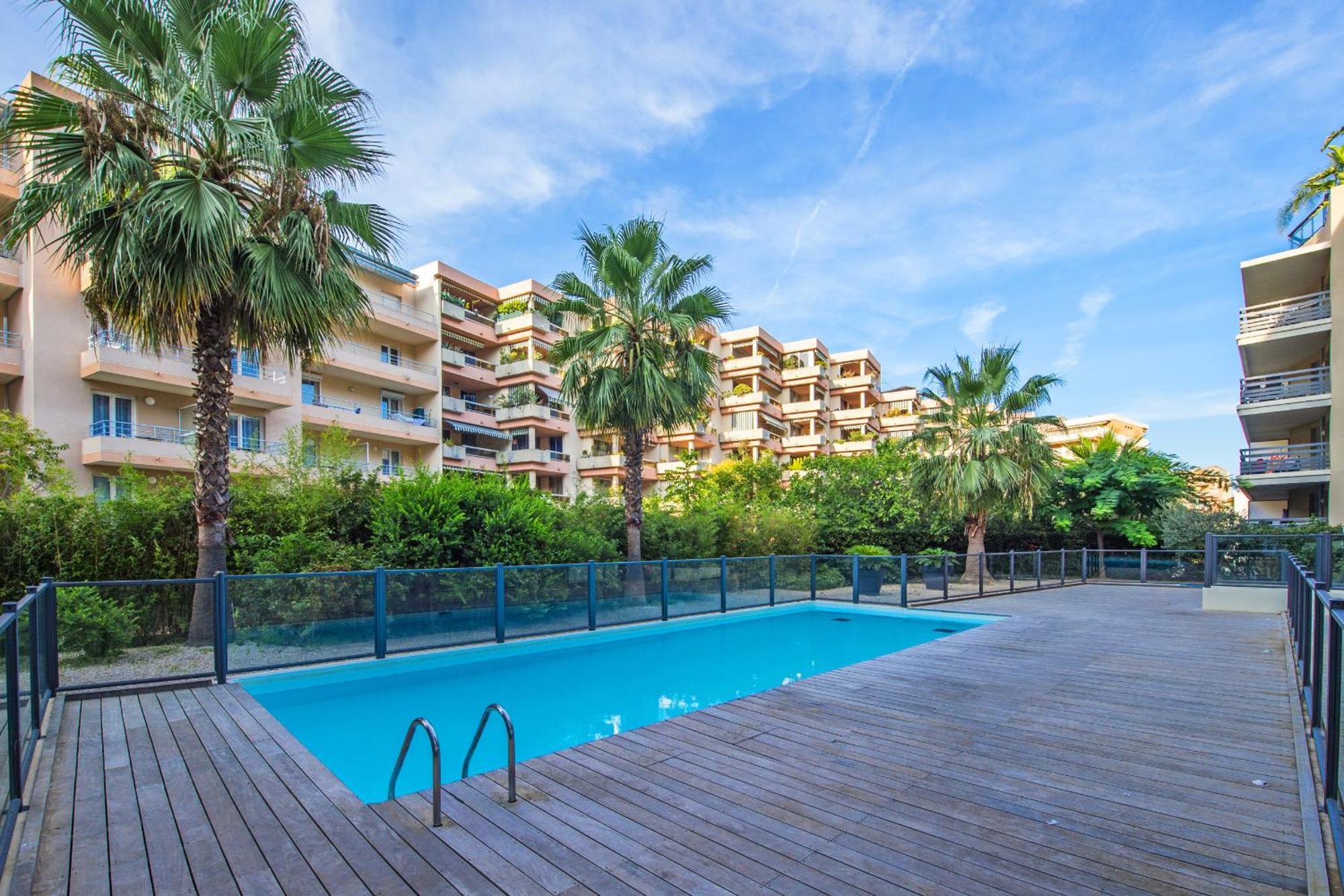 "L'Idyllique" Parking, Piscine, Plage, Calme Assure, Gare روكوبرُن كاب مارتي المظهر الخارجي الصورة
